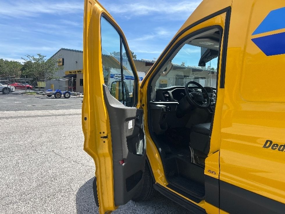 Cargo Van (Panel Van)-Light and Medium Duty Trucks-Ford-2023-Transit 250-Pensacola-FL-76,267\n\t\tmiles-$ 39,750 - Image 16