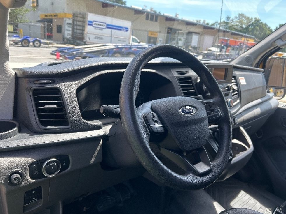 Cargo Van (Panel Van)-Light and Medium Duty Trucks-Ford-2023-Transit 250-Pensacola-FL-76,267\n\t\tmiles-$ 39,750 - Image 17