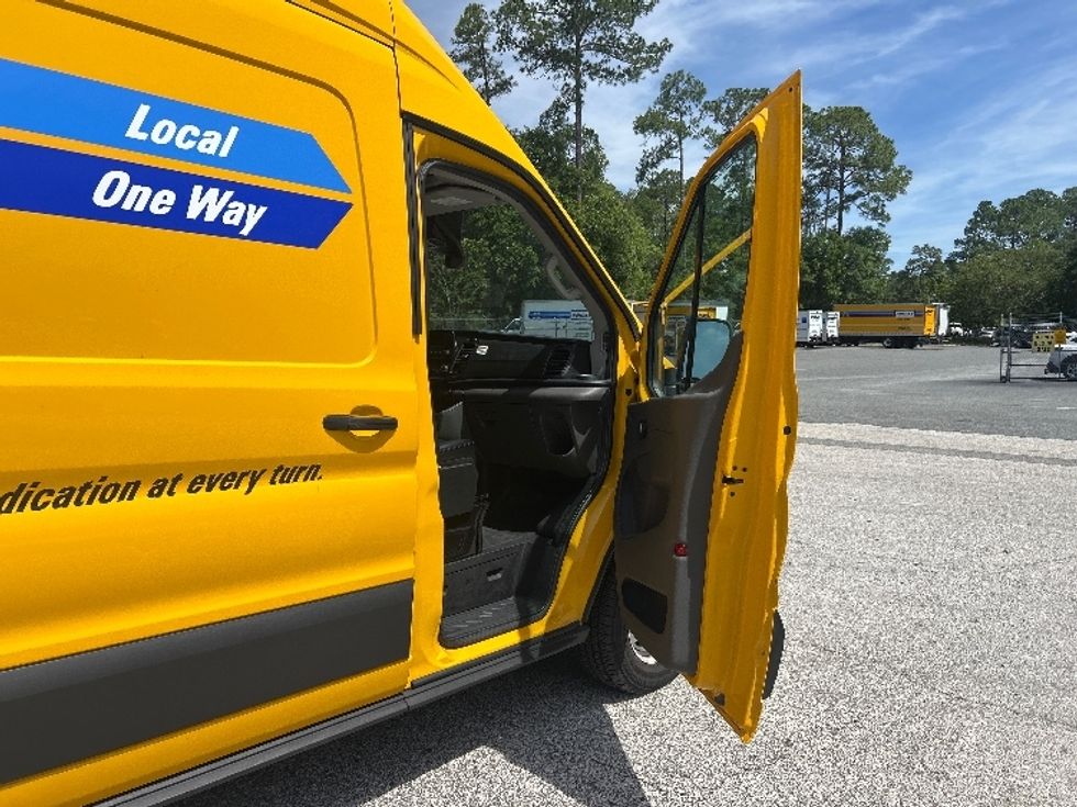 Cargo Van (Panel Van)-Light and Medium Duty Trucks-Ford-2023-Transit 250-Pensacola-FL-76,267\n\t\tmiles-$ 39,750 - Image 20