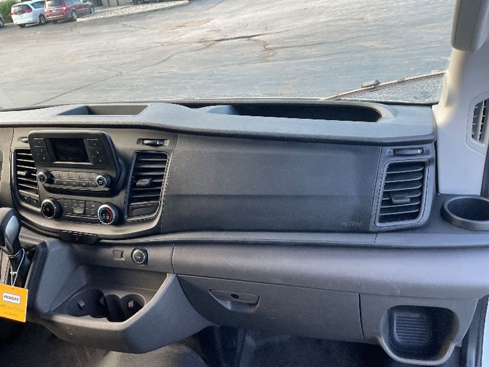 Cargo Van (Panel Van)-Light and Medium Duty Trucks-Ford-2023-Transit 250-Perrysburg-OH-57,878\n\t\tmiles-$ 44,000 - Image 17