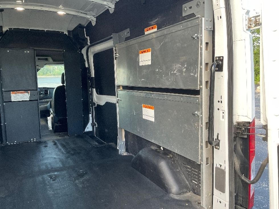 Cargo Van (Panel Van)-Light and Medium Duty Trucks-Ford-2023-Transit 250-Perrysburg-OH-57,878\n\t\tmiles-$ 44,000 - Image 9