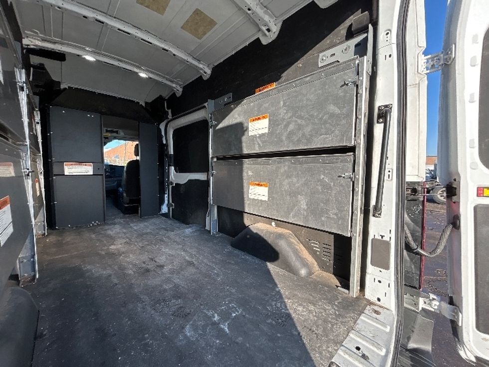 Cargo Van (Panel Van)-Light and Medium Duty Trucks-Ford-2023-Transit 250-Phoenix-AZ-72,420\n\t\tmiles-$ 43,250 - Image 12