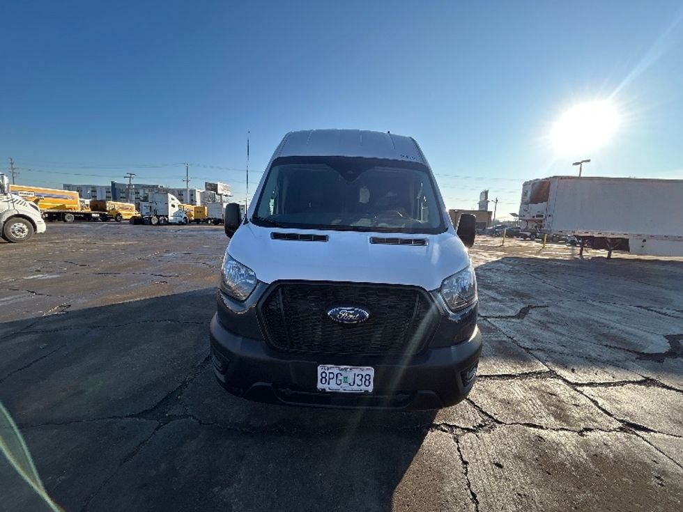 Cargo Van (Panel Van)-Light and Medium Duty Trucks-Ford-2023-Transit 250-Phoenix-AZ-72,420\n\t\tmiles-$ 43,250 - Image 2
