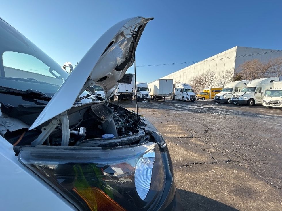 Cargo Van (Panel Van)-Light and Medium Duty Trucks-Ford-2023-Transit 250-Phoenix-AZ-72,420\n\t\tmiles-$ 43,250 - Image 23