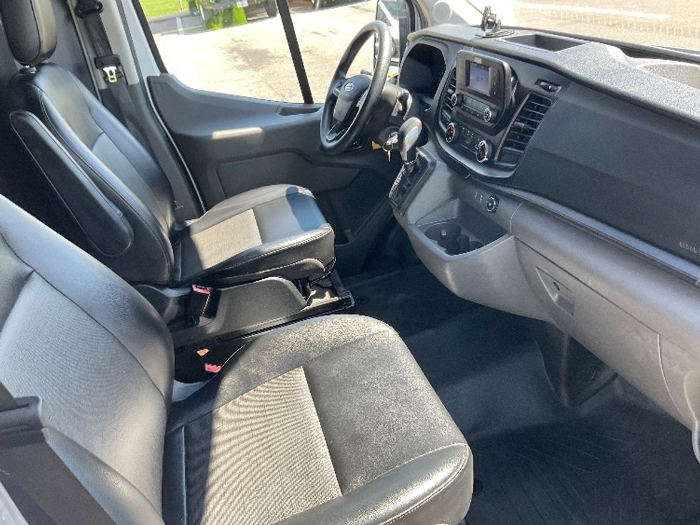 Cargo Van (Panel Van)-Light and Medium Duty Trucks-Ford-2023-Transit 250-Piqua-OH-34,010\n\t\tmiles-$ 44,500 - Image 22