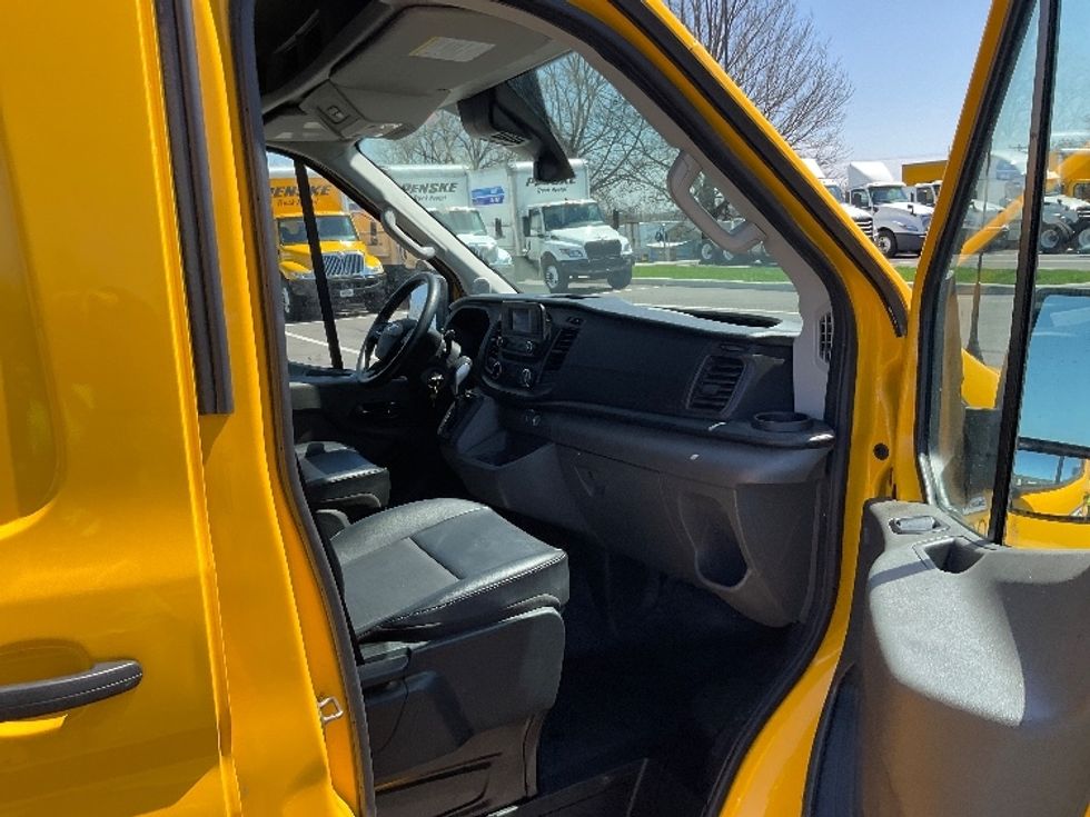 Cargo Van (Panel Van)-Light and Medium Duty Trucks-Ford-2023-Transit 250-Piqua-OH-42,657\n\t\tmiles-$ 44,250 - Image 20