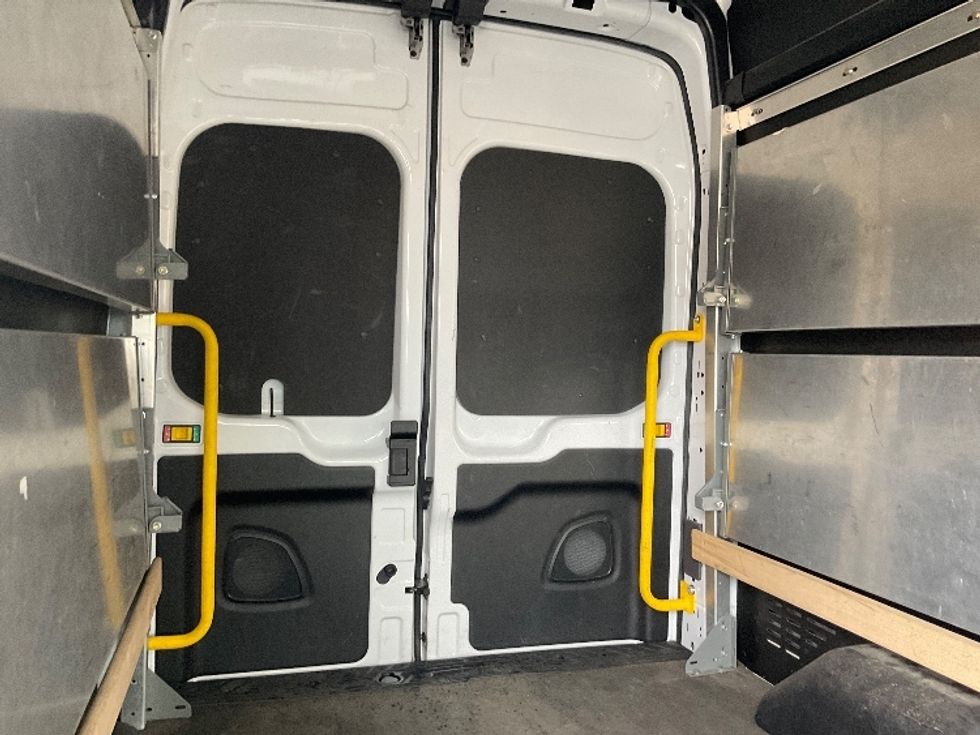 Cargo Van (Panel Van)-Light and Medium Duty Trucks-Ford-2023-Transit 250-Piqua-OH-80,159\n\t\tmiles-$ 40,250 - Image 27