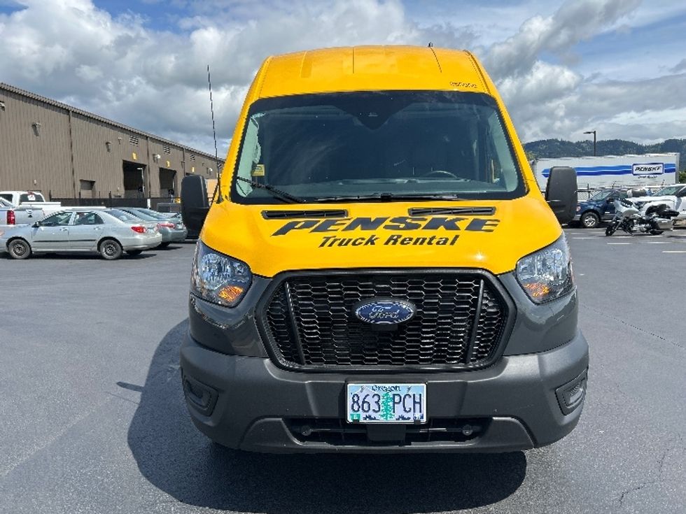 Cargo Van (Panel Van)-Light and Medium Duty Trucks-Ford-2023-Transit 250-Portland-OR-29,765\n\t\tmiles-$ 43,250 - Image 2