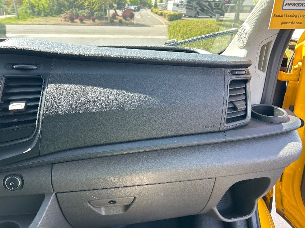 Cargo Van (Panel Van)-Light and Medium Duty Trucks-Ford-2023-Transit 250-Portland-OR-29,765\n\t\tmiles-$ 43,250 - Image 21