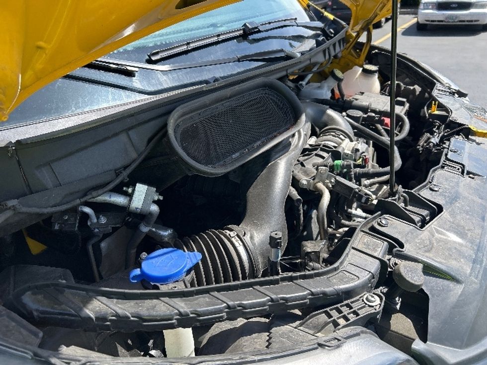 Cargo Van (Panel Van)-Light and Medium Duty Trucks-Ford-2023-Transit 250-Portland-OR-29,765\n\t\tmiles-$ 43,250 - Image 23