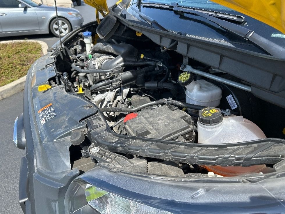 Cargo Van (Panel Van)-Light and Medium Duty Trucks-Ford-2023-Transit 250-Portland-OR-29,765\n\t\tmiles-$ 43,250 - Image 24