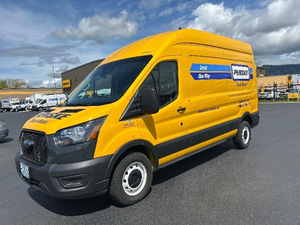 Cargo Van (Panel Van)-Light and Medium Duty Trucks-Ford-2023-Transit 250-Portland-OR-29,765\n\t\tmiles-$ 43,250 - Image 3