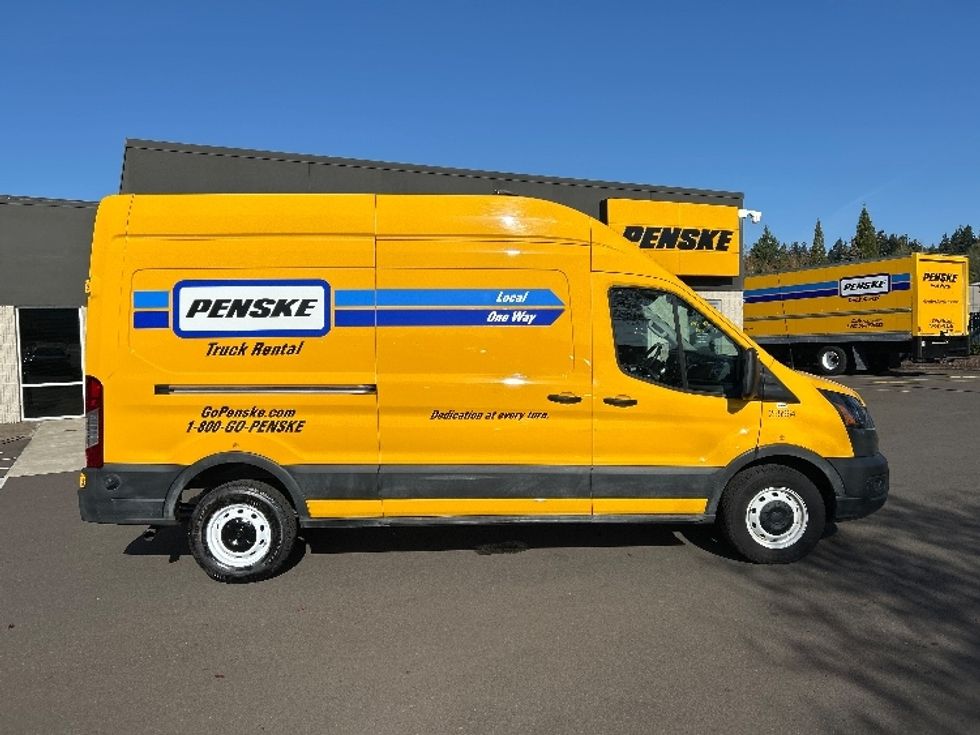 Cargo Van (Panel Van)-Light and Medium Duty Trucks-Ford-2023-Transit 250-Portland-OR-54,073\n\t\tmiles-$ 41,750 - Image 15