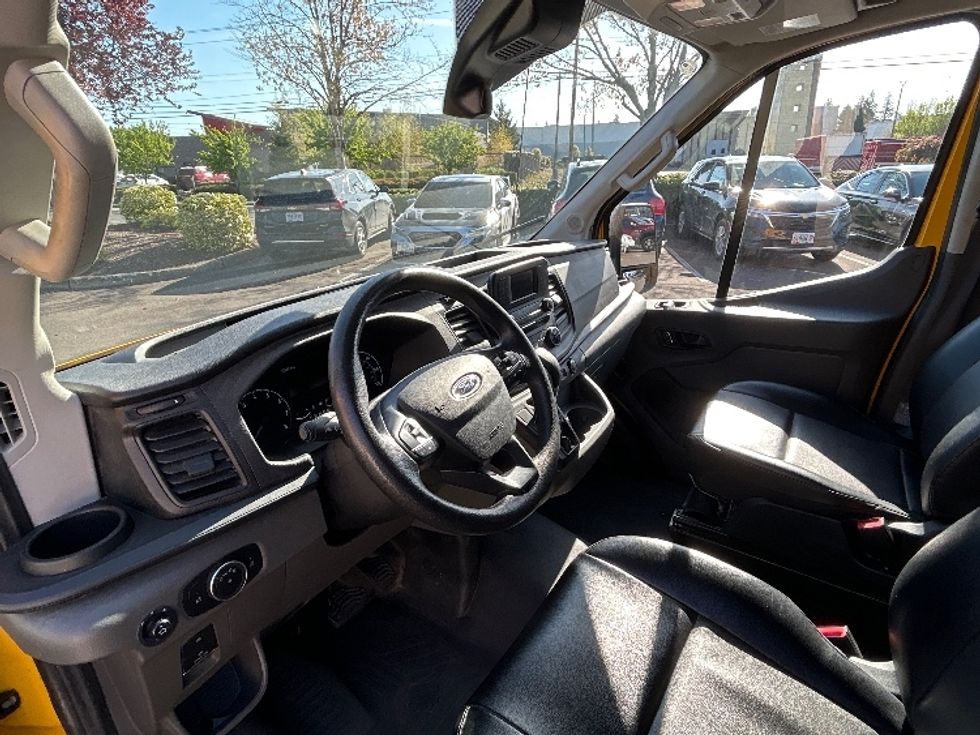 Cargo Van (Panel Van)-Light and Medium Duty Trucks-Ford-2023-Transit 250-Portland-OR-54,073\n\t\tmiles-$ 41,750 - Image 17