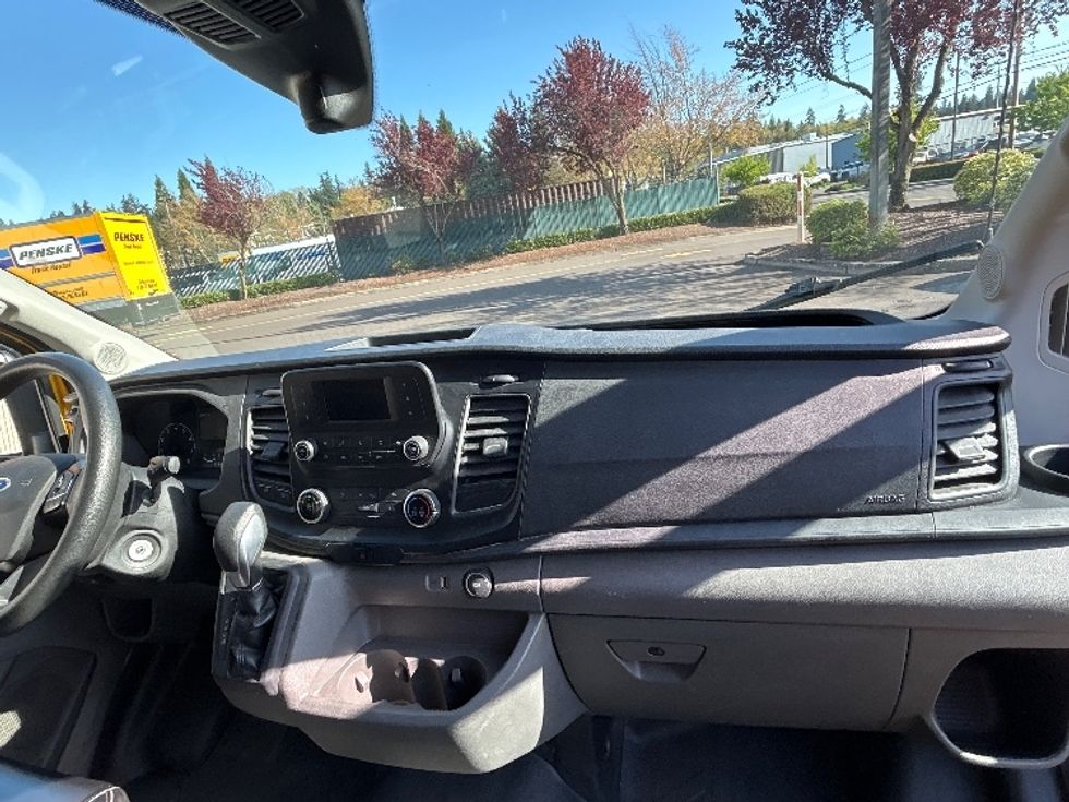 Cargo Van (Panel Van)-Light and Medium Duty Trucks-Ford-2023-Transit 250-Portland-OR-54,073\n\t\tmiles-$ 41,750 - Image 21