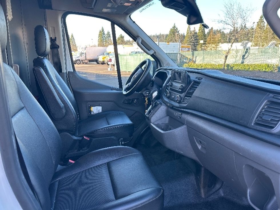 Cargo Van (Panel Van)-Light and Medium Duty Trucks-Ford-2023-Transit 250-Portland-OR-54,210\n\t\tmiles-$ 55,250 - Image 21