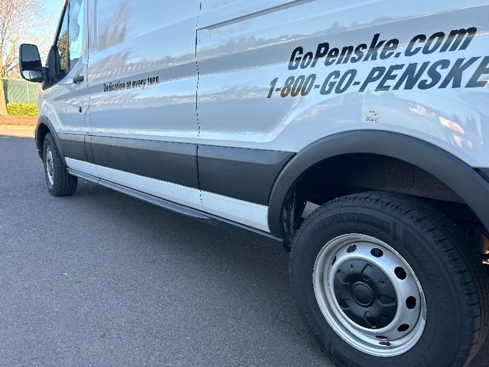 Cargo Van (Panel Van)-Light and Medium Duty Trucks-Ford-2023-Transit 250-Portland-OR-54,210\n\t\tmiles-$ 55,250 - Image 5