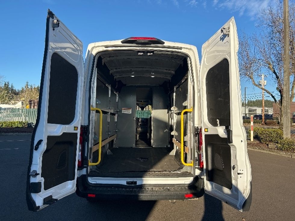 Cargo Van (Panel Van)-Light and Medium Duty Trucks-Ford-2023-Transit 250-Portland-OR-54,210\n\t\tmiles-$ 55,250 - Image 8