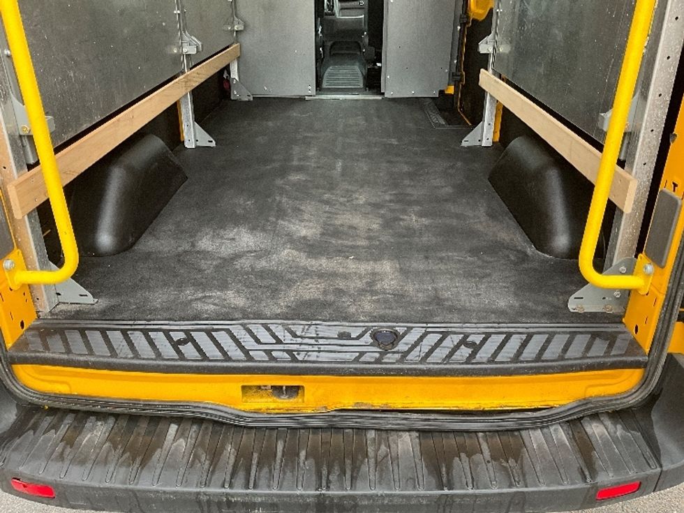 Cargo Van (Panel Van)-Light and Medium Duty Trucks-Ford-2023-Transit 250-Richmond-VA-25,494\n\t\tmiles-$ 47,500 - Image 10