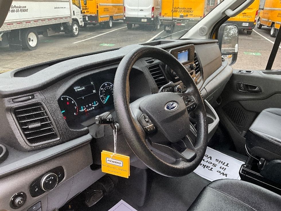 Cargo Van (Panel Van)-Light and Medium Duty Trucks-Ford-2023-Transit 250-Richmond-VA-25,494\n\t\tmiles-$ 47,500 - Image 17