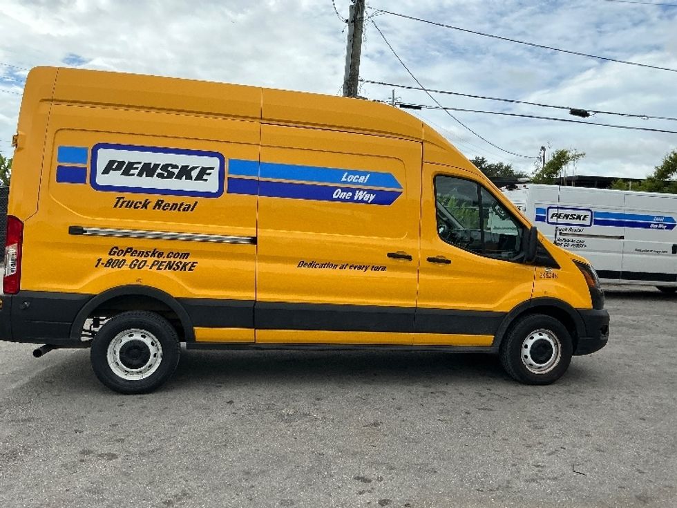 Cargo Van (Panel Van)-Light and Medium Duty Trucks-Ford-2023-Transit 250-Riviera Beach-FL-61,784\n\t\tmiles-$ 41,250 - Image 14