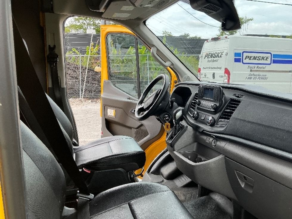 Cargo Van (Panel Van)-Light and Medium Duty Trucks-Ford-2023-Transit 250-Riviera Beach-FL-61,784\n\t\tmiles-$ 41,250 - Image 21