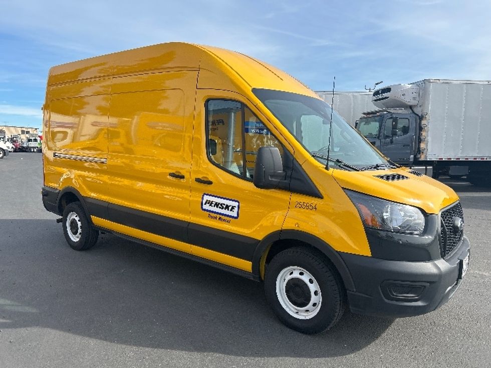 Cargo Van (Panel Van)-Light and Medium Duty Trucks-Ford-2023-Transit 250-Sacramento-CA-65,483\n\t\tmiles-$ 38,000 - Image 1
