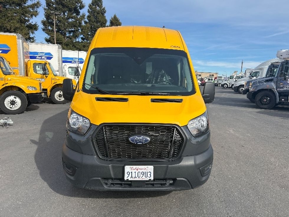Cargo Van (Panel Van)-Light and Medium Duty Trucks-Ford-2023-Transit 250-Sacramento-CA-65,483\n\t\tmiles-$ 38,000 - Image 2
