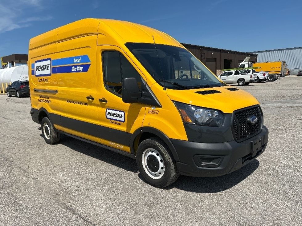 Cargo Van (Panel Van)-Light and Medium Duty Trucks-Ford-2023-Transit 250-Saginaw-MI-77,170\n\t\tmiles-$ 38,000 - Image 1