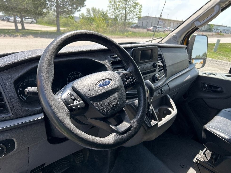 Cargo Van (Panel Van)-Light and Medium Duty Trucks-Ford-2023-Transit 250-Saginaw-MI-77,170\n\t\tmiles-$ 38,000 - Image 16