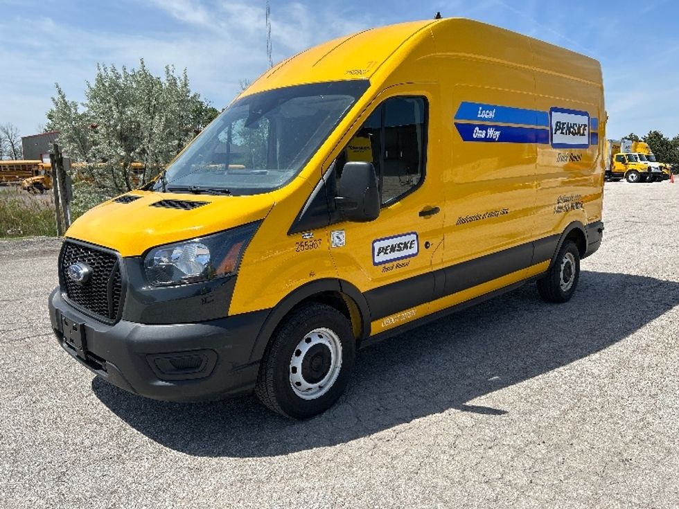 Cargo Van (Panel Van)-Light and Medium Duty Trucks-Ford-2023-Transit 250-Saginaw-MI-77,170\n\t\tmiles-$ 38,000 - Image 3