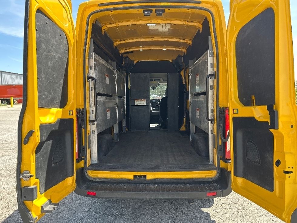 Cargo Van (Panel Van)-Light and Medium Duty Trucks-Ford-2023-Transit 250-Saginaw-MI-77,170\n\t\tmiles-$ 38,000 - Image 8