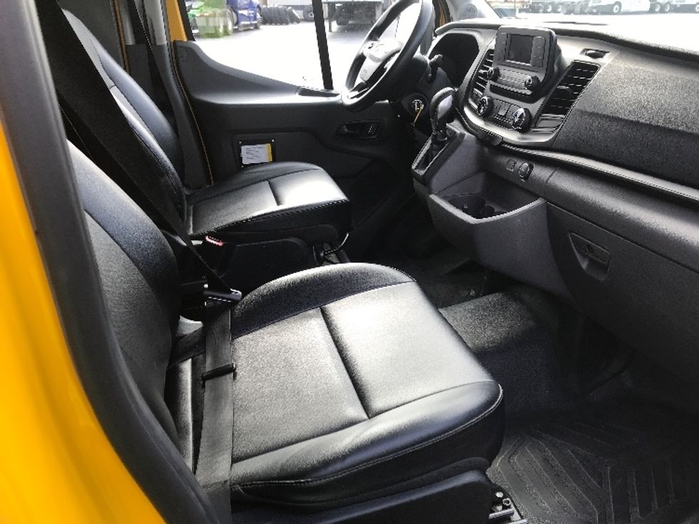 Cargo Van (Panel Van)-Light and Medium Duty Trucks-Ford-2023-Transit 250-Salem-VA-20,907\n\t\tmiles-$ 48,000 - Image 21