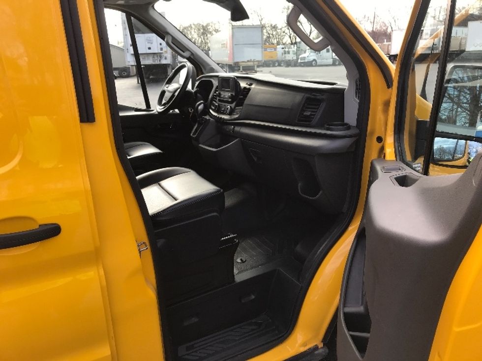 Cargo Van (Panel Van)-Light and Medium Duty Trucks-Ford-2023-Transit 250-Salem-VA-36,126\n\t\tmiles-$ 41,500 - Image 19