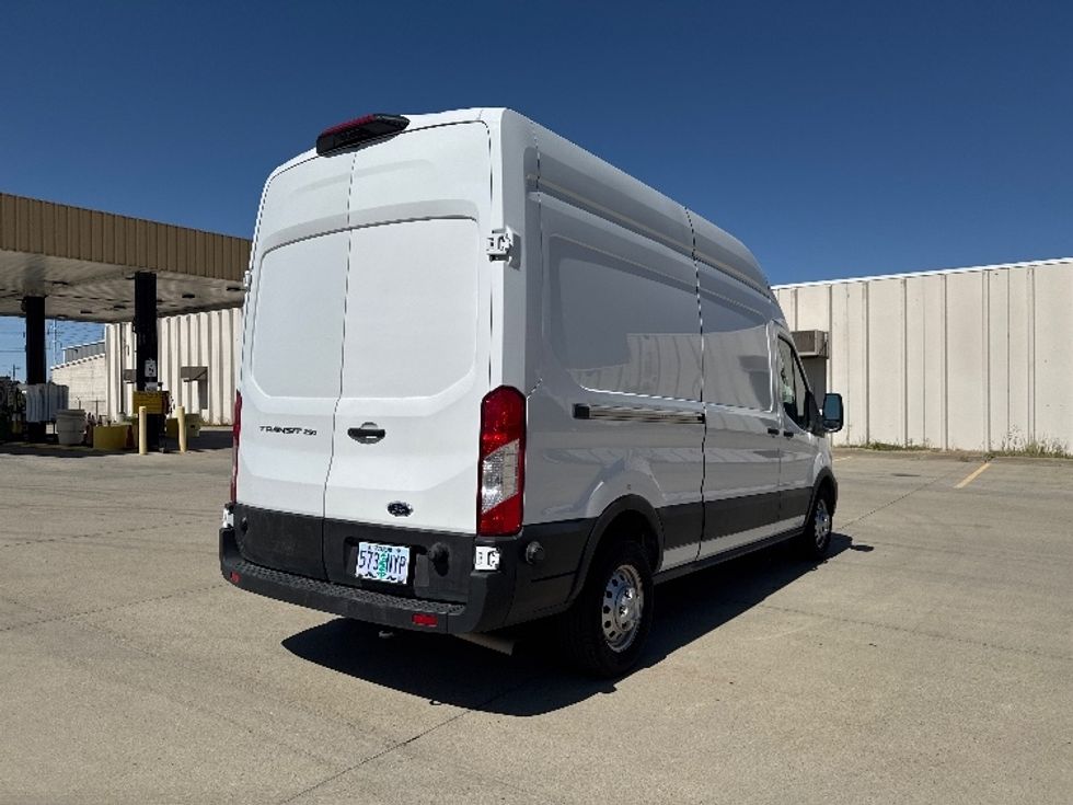 Cargo Van (Panel Van)-Light and Medium Duty Trucks-Ford-2023-Transit 250-Salt Lake City-UT-60,411\n\t\tmiles-$ 46,250 - Image 12