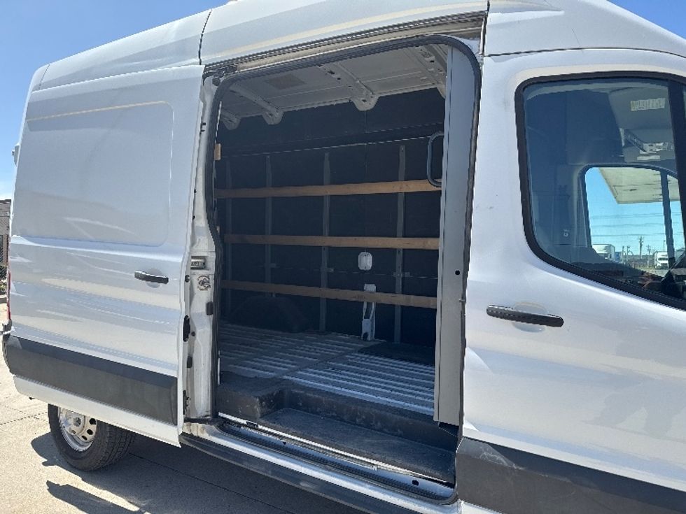Cargo Van (Panel Van)-Light and Medium Duty Trucks-Ford-2023-Transit 250-Salt Lake City-UT-60,411\n\t\tmiles-$ 46,250 - Image 24