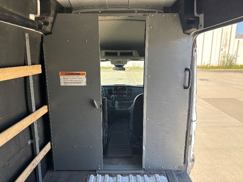Cargo Van (Panel Van)-Light and Medium Duty Trucks-Ford-2023-Transit 250-Salt Lake City-UT-60,411\n\t\tmiles-$ 46,250 - Image 25