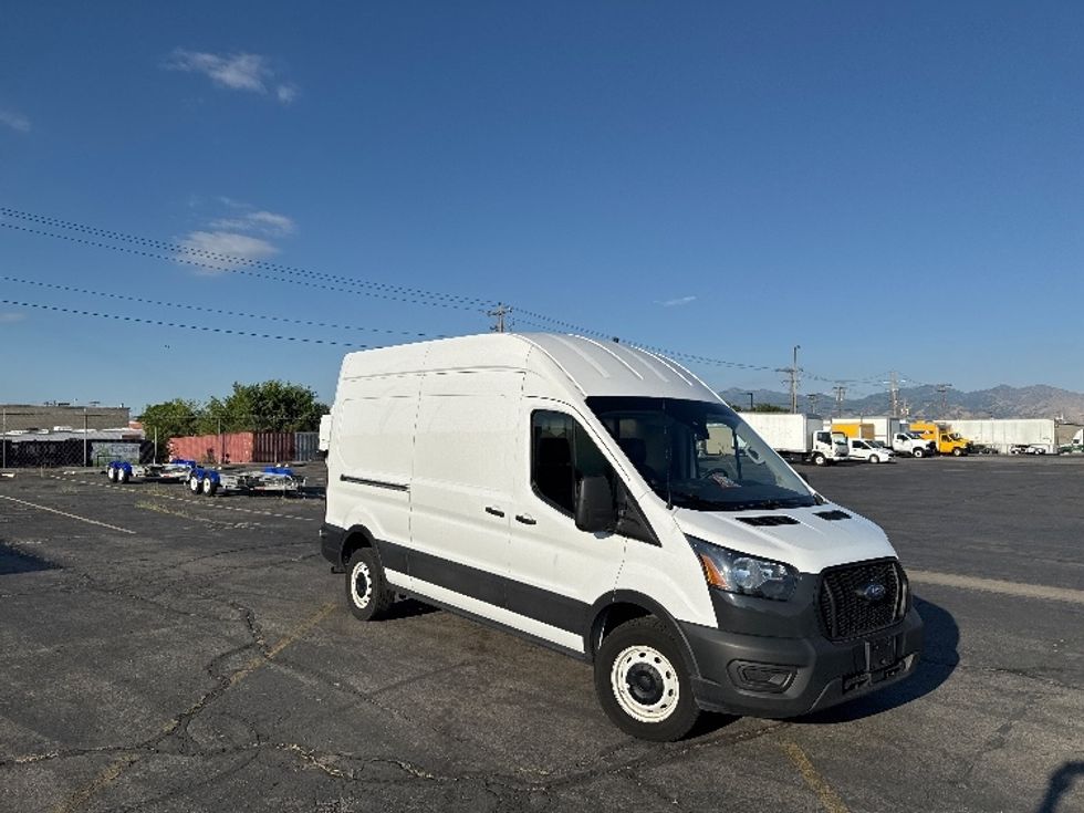 Cargo Van (Panel Van)-Light and Medium Duty Trucks-Ford-2023-Transit 250-Salt Lake City-UT-95,916\n\t\tmiles-$ 38,500 - Image 1