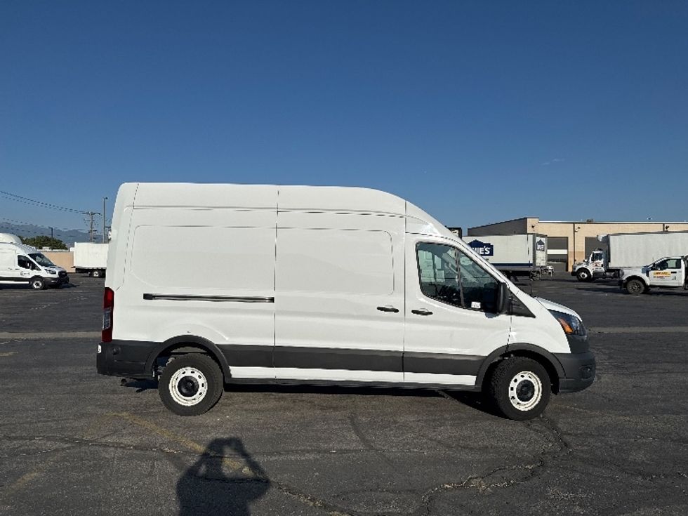 Cargo Van (Panel Van)-Light and Medium Duty Trucks-Ford-2023-Transit 250-Salt Lake City-UT-95,916\n\t\tmiles-$ 38,500 - Image 13