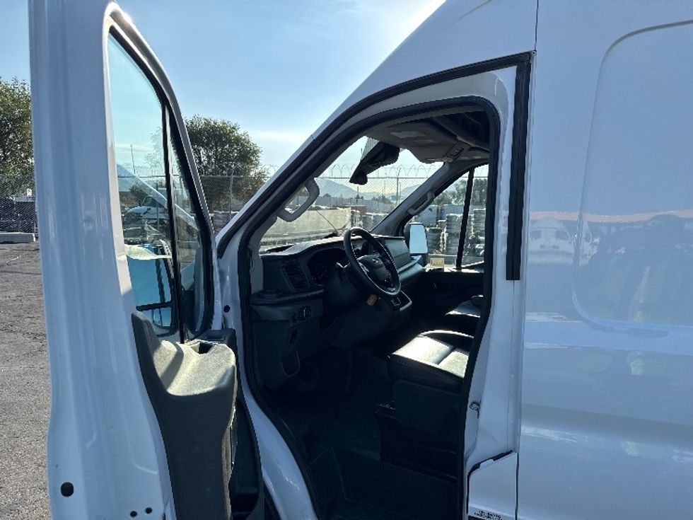 Cargo Van (Panel Van)-Light and Medium Duty Trucks-Ford-2023-Transit 250-Salt Lake City-UT-95,916\n\t\tmiles-$ 38,500 - Image 14