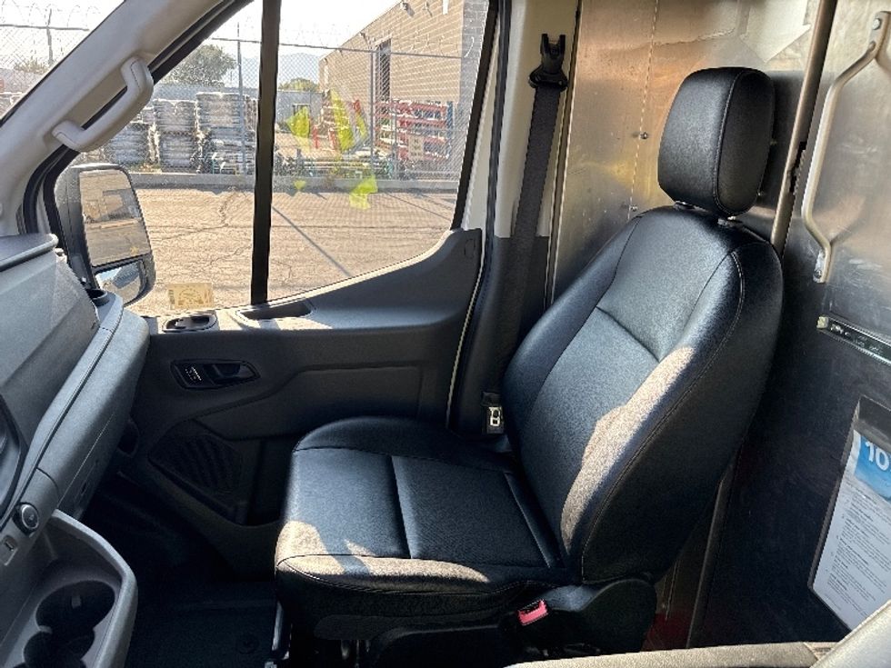 Cargo Van (Panel Van)-Light and Medium Duty Trucks-Ford-2023-Transit 250-Salt Lake City-UT-95,916\n\t\tmiles-$ 38,500 - Image 17
