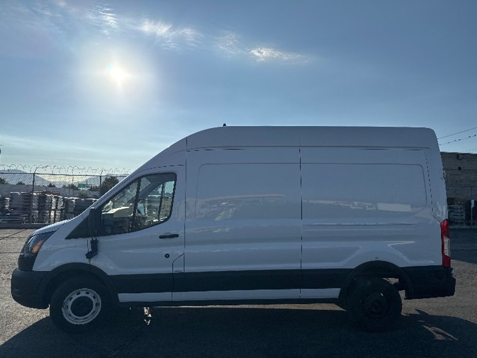 Cargo Van (Panel Van)-Light and Medium Duty Trucks-Ford-2023-Transit 250-Salt Lake City-UT-95,916\n\t\tmiles-$ 38,500 - Image 4