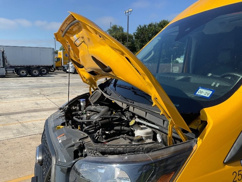Cargo Van (Panel Van)-Light and Medium Duty Trucks-Ford-2023-Transit 250-San Antonio-TX-52,121\n\t\tmiles-$ 41,750 - Image 22