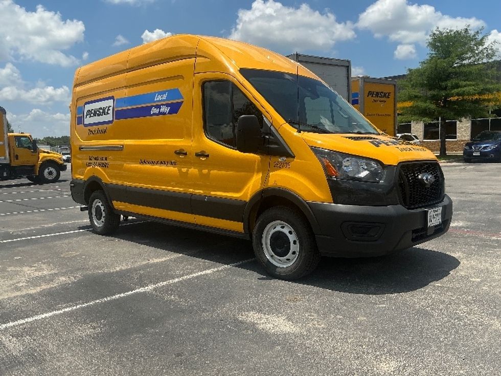Cargo Van (Panel Van)-Light and Medium Duty Trucks-Ford-2023-Transit 250-San Antonio-TX-85,327\n\t\tmiles-$ 38,500 - Image 1