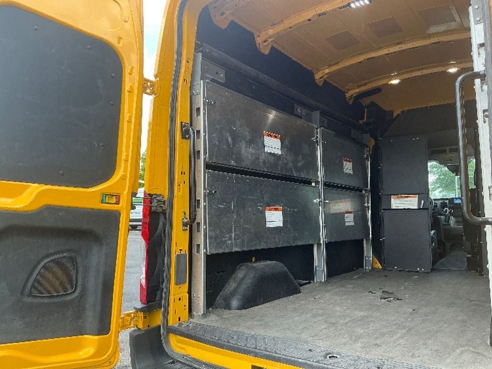 Cargo Van (Panel Van)-Light and Medium Duty Trucks-Ford-2023-Transit 250-San Antonio-TX-85,327\n\t\tmiles-$ 38,500 - Image 10