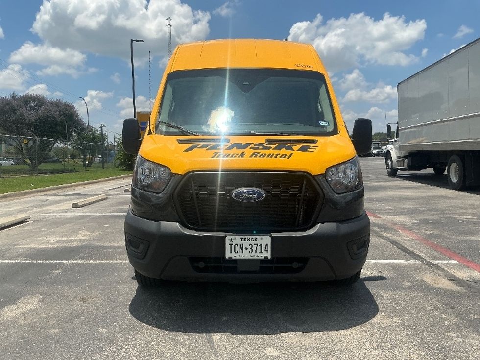 Cargo Van (Panel Van)-Light and Medium Duty Trucks-Ford-2023-Transit 250-San Antonio-TX-85,327\n\t\tmiles-$ 38,500 - Image 2