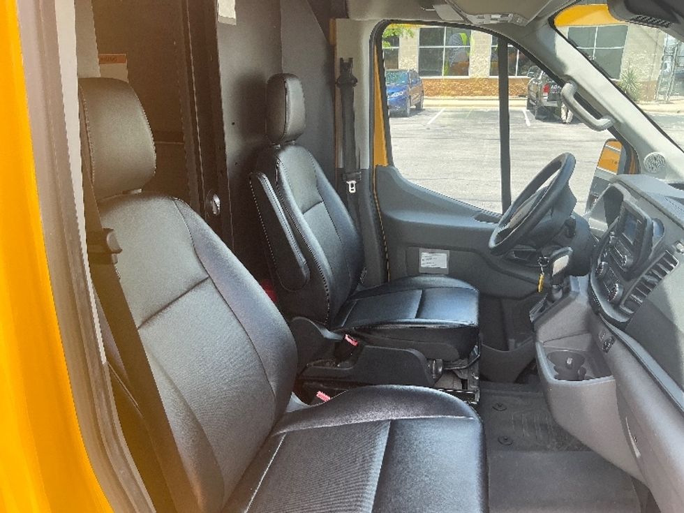 Cargo Van (Panel Van)-Light and Medium Duty Trucks-Ford-2023-Transit 250-San Antonio-TX-85,327\n\t\tmiles-$ 38,500 - Image 21