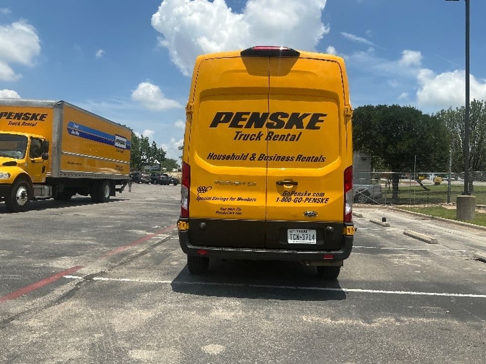 Cargo Van (Panel Van)-Light and Medium Duty Trucks-Ford-2023-Transit 250-San Antonio-TX-85,327\n\t\tmiles-$ 38,500 - Image 7