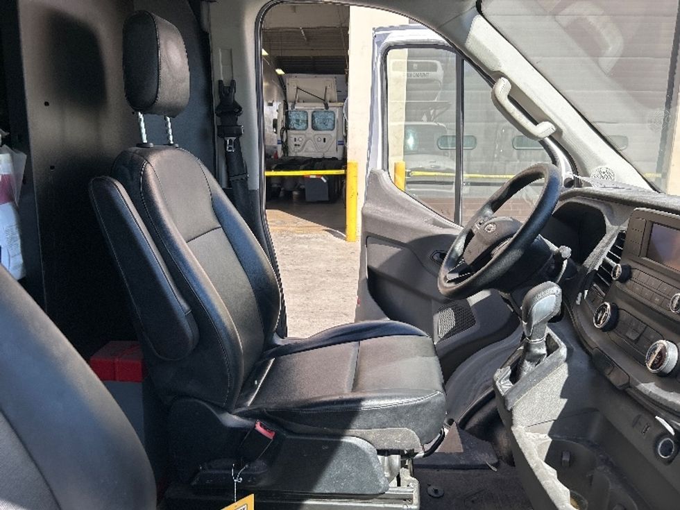 Cargo Van (Panel Van)-Light and Medium Duty Trucks-Ford-2023-Transit 250-San Diego-CA-79,913\n\t\tmiles-$ 43,000 - Image 22
