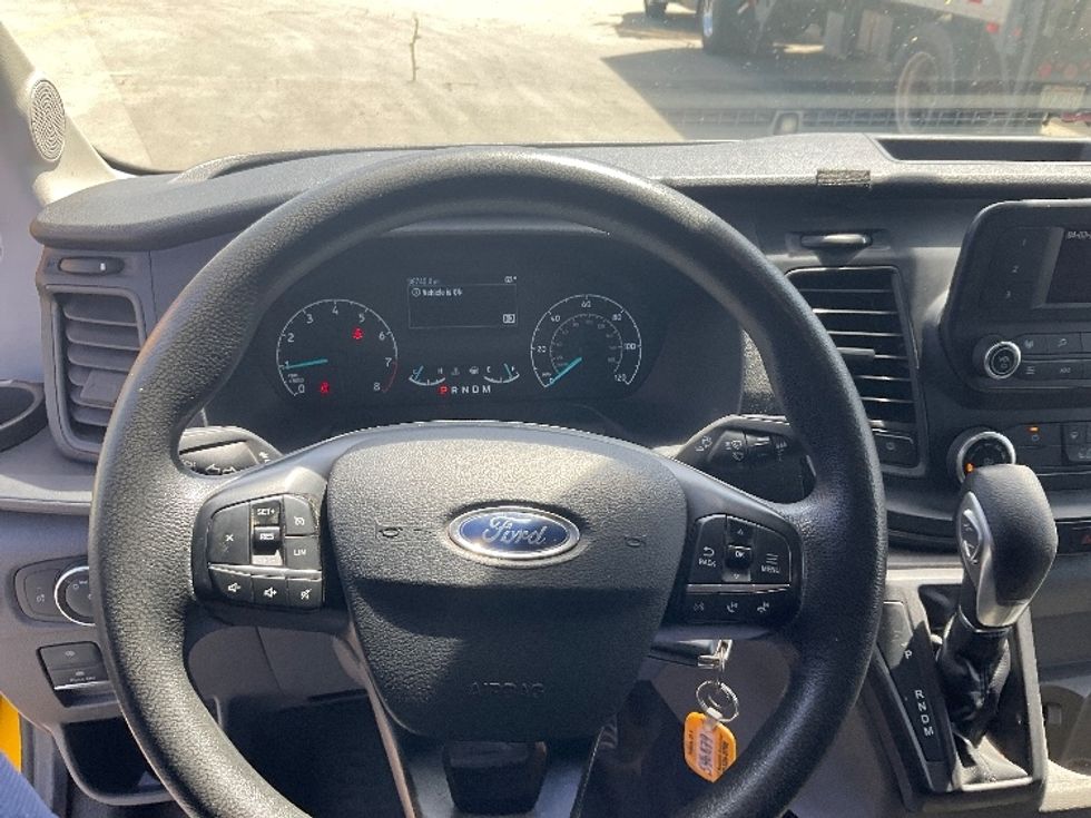 Cargo Van (Panel Van)-Light and Medium Duty Trucks-Ford-2023-Transit 250-San Marcos-CA-36,910\n\t\tmiles-$ 41,750 - Image 18